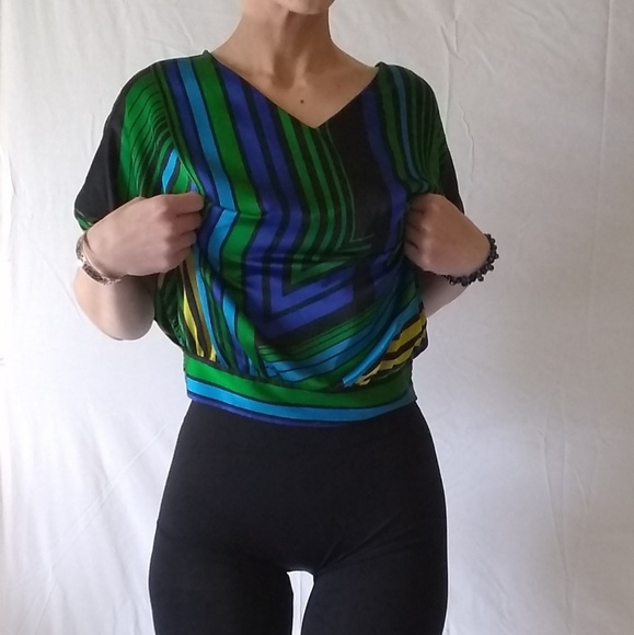 🎉🎉🎉HOST PICK!!!🎉🎉🎉 NWOT Express satin top - Picture 4 of 8